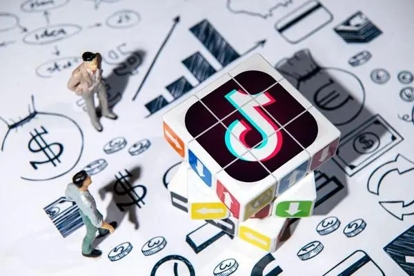 闲鱼高价回收v区王者真的假的?